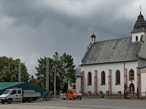 30 maja wielkie święto w parafii Cielądz: odpust i 50-lecie Duchaczy w Cielądzu