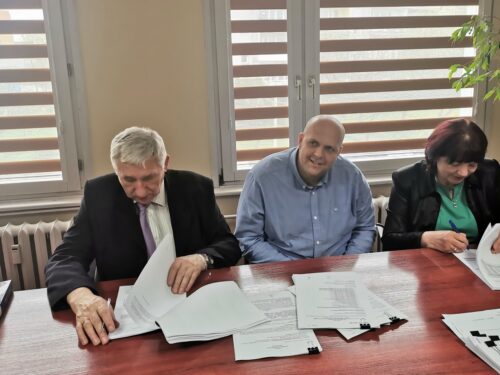 Umowa podpisana! Rawsko-Mazowiecka Spółdzielnia Mieszkaniowa wybuduje bloki