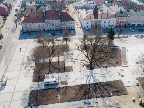 Trwają prace rewitalizacyjne w centrum miasta