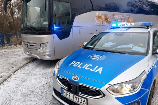 Autobus relacji Wieluń-Warszawa zatrzymany w Rawie. Kierowca był pijany