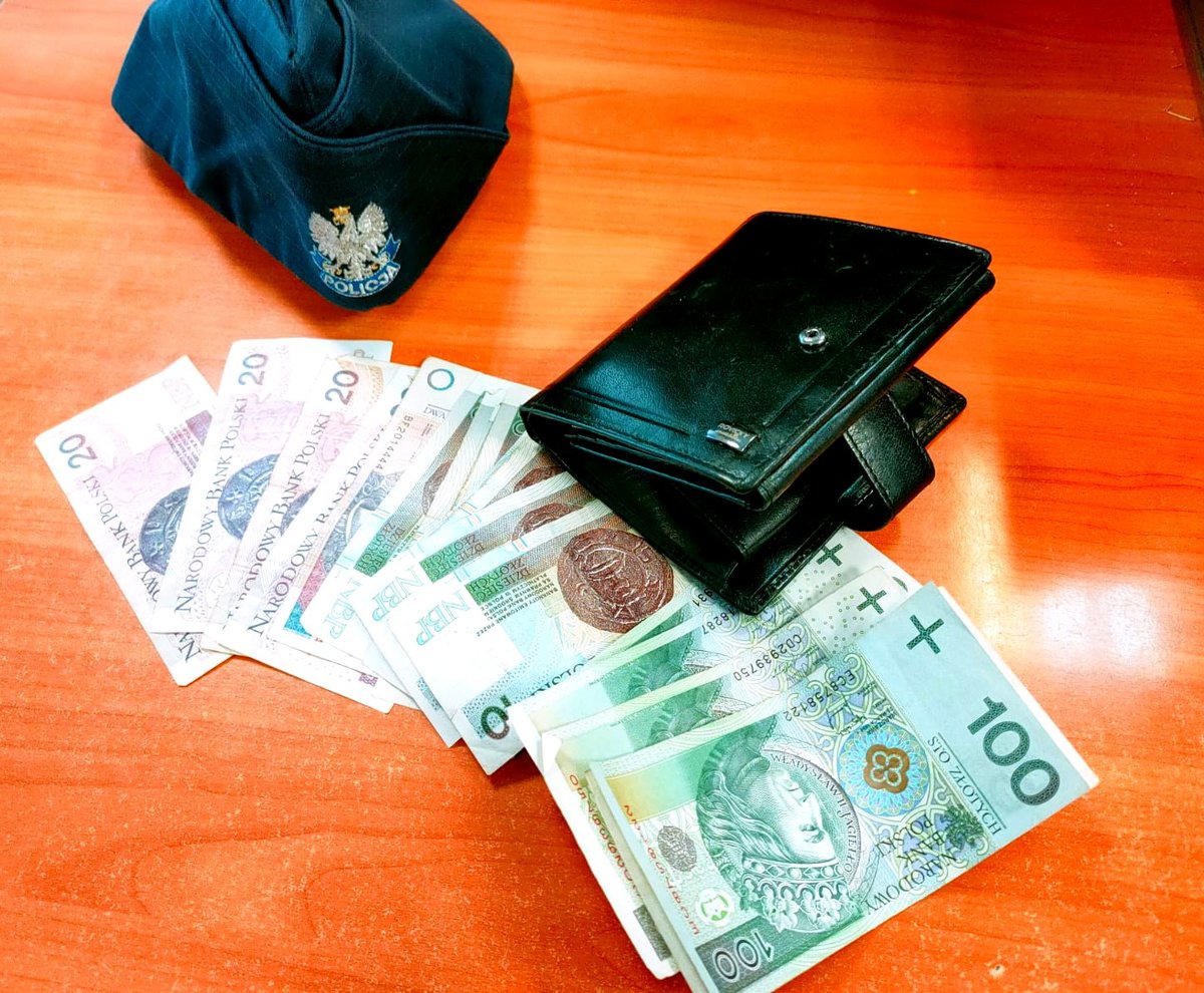 portfel zagubiony w Rawie odnaleziony portfel zgubiony portfel kocham rawę