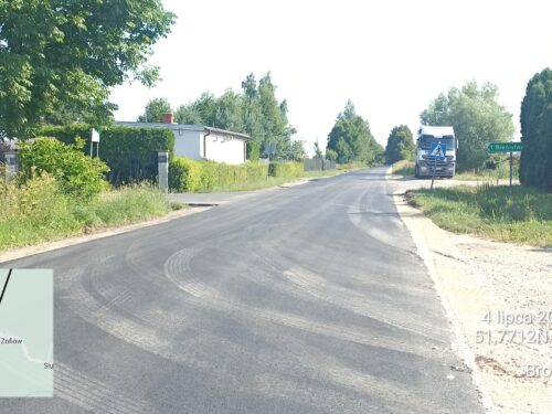 Powiat wyremontował drogę w miejscowości Zofiów