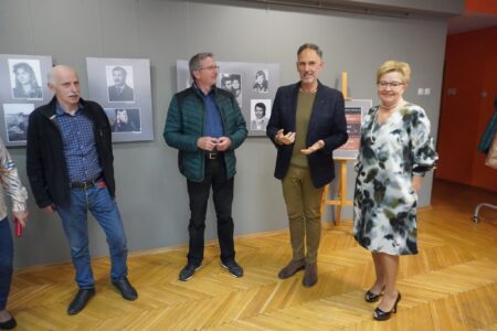 Sentymentalna wystawa fotograficzna w Miejskim Domu Kultury w Rawie Mazowieckiej