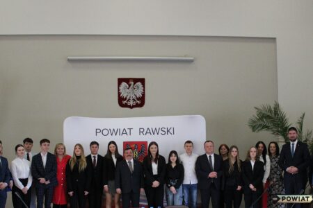 Młodzieżowa Rada Powiatu rozpoczęła swoją pracę