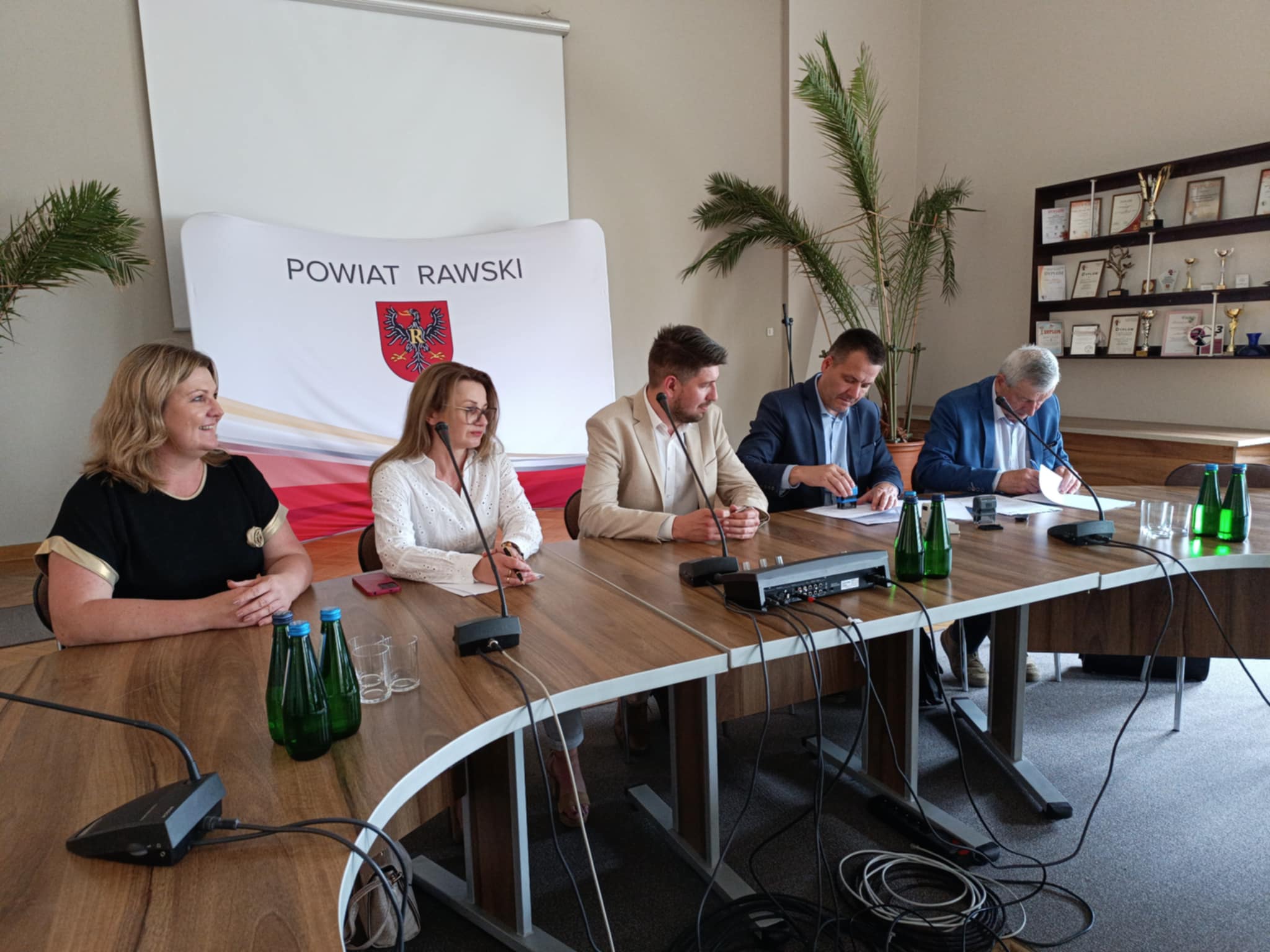 gmina sadkowice trebaczew broniew kochamrawe