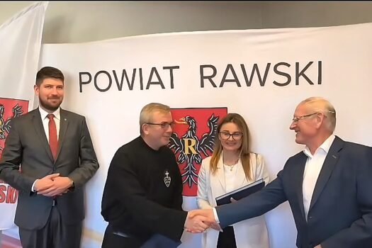 Starostwo wspiera remont dachu Klasztoru Ojców Pasjonistów. Sto tysięcy złotych na ochronę lokalnego dziedzictwa