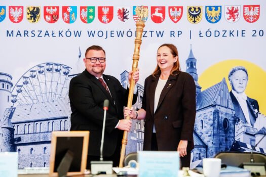 Łódzkie dla Ciebie: Łódzkie miało nawet 16 marszałków jednego dnia, zyskało też nowego ambasadora