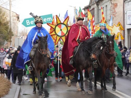 Orszak Trzech Króli w Rawie Mazowieckiej. Barwny korowód przejdzie ulicami miasta 6 stycznia