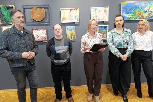 Wystawa prac Uczestników WTZ w Miejskim Domu Kultury w Rawie [ZDJĘCIA]