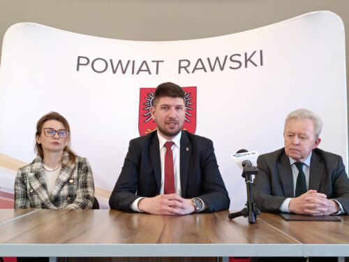 Powiat rawski chce pozwać BGK. Samorząd w sporze o 18 mln zł reprezentuje Janusz Wojciechowski