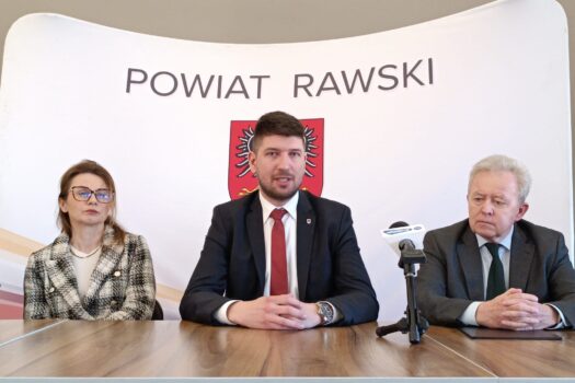 Powiat rawski chce pozwać BGK. Samorząd w sporze o 18 mln zł reprezentuje Janusz Wojciechowski