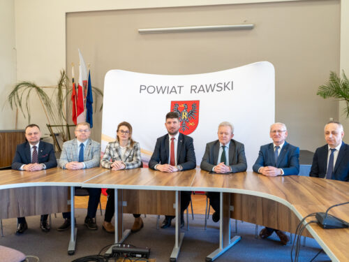 Jak to z dotacją było. Powiat Rawski walczy o miliony dla szpitala