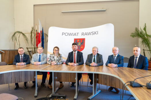 Jak to z dotacją było. Powiat Rawski walczy o miliony dla szpitala