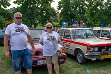 7. Zlot Rawskich Klasyków nad zalewem Tatar za nami! Zobacz wyjątkowe samochody i motocykle