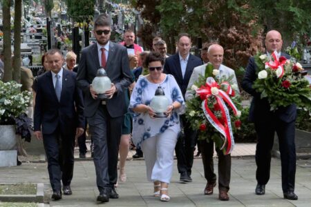 Rawa Mazowiecka: Pamięć o historii i bohaterach