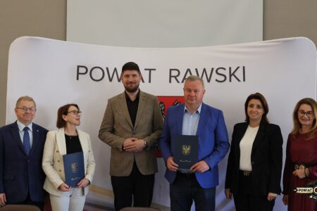 Powiat Rawski: Będzie nowy samochód dla osób z niepełnosprawnościami